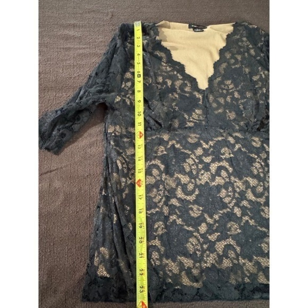 BCBGMAXAZRIA Black Floral Lace V-Neck Blouse - Women's XL delicate overlay - Picture 5 of 8